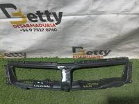 Calandra Suzuki Vitara Nomade 2006, 2007, 2008, 2009, 2010, 2011 y 2012 usado en buen estado