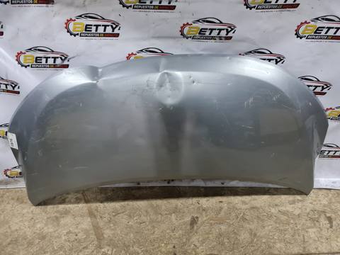 Capot Hyundai H1 2018 en adelante usado en buen estado