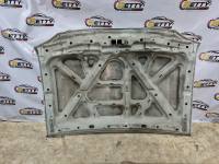 Capot Nissan Terrano D22 sin toma 2003, 2004, 2005, 2006, 2007, 2008, 2009, 2010, 2011, 2012, 2013, 2014 y 2015 usado en buen estado - fotografía 4