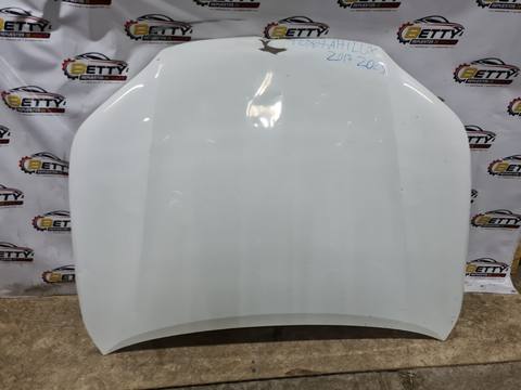 Capot Toyota Hilux 2017, 2018, 2019, 2020, 2021, 2022 y 2023 usado en buen estado