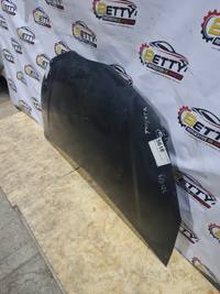 Capot Toyota yaris sport 2014, 2015, 2016 y 2017 usado en buen estado - fotografía 3