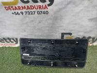 Toma de aire capot Mahindra Pick UP 2021 en adelante usado en buen estado - fotografía 3