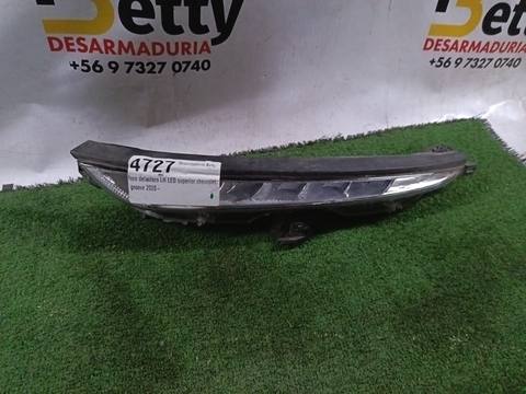 Foco delantero superior izquierdo Chevrolet Groove 2020, 2021, 2022, 2023, 2024 y 2025 usado en buen estado