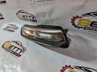 Foco Superior Derecho Citroën c3 2017, 2018, 2019 y 2020 usado en buen estado - fotografía 2