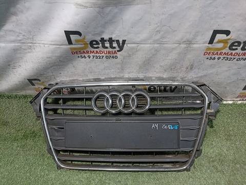 Mascara Audi A 4 2013, 2014, 2015 y 2016 usado en buen estado