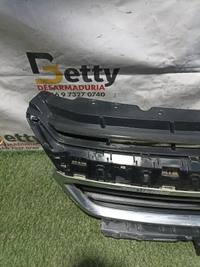 Mascara Chevrolet colorado 2018, 2019, 2020 y 2021 usado en buen estado - fotografía 3