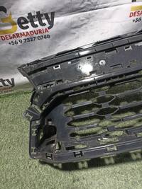 Máscara Chevrolet colorado 2021, 2022 y 2023 usado en buen estado - fotografía 3