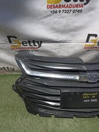 Máscara Chevrolet onix RS 2021, 2022, 2023 y 2024 usado en buen estado - fotografía 3