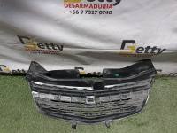 Mascara Chevrolet Sail 2015 y 2016 usado en buen estado - fotografía 4