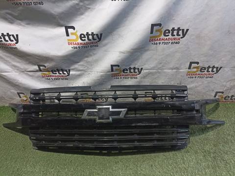 Mascara Chevrolet Silverado 2019, 2020, 2021 y 2022 usado en buen estado