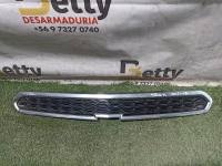 Máscara Superior Chevrolet Spark GT 2013, 2014, 2015, 2016 y 2017 usado en buen estado