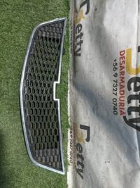 Máscara Inferior Chevrolet Spark GT 2007, 2008, 2009, 2010, 2011 y 2012 usado en buen estado
