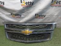 Mascara Chevrolet Tahoe Chevrolet Suburban 2015, 2016, 2017, 2018, 2019 y 2020 usado en buen estado