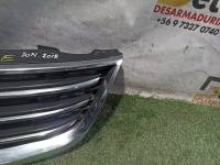 Mascara Chevrolet Traverse 2014, 2015, 2016 y 2017 usado en buen estado - fotografía 2
