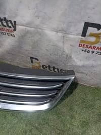 Mascara Chevrolet Traverse 2014, 2015, 2016 y 2017 usado en buen estado - fotografía 2