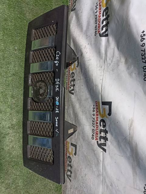 Máscara dfsk cargo serie v V21 V22 2014, 2015, 2016, 2017, 2018, 2019, 2020, 2021 y 2022 usado en buen estado