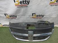 Máscara Dodge Journey 2009 en adelante usado en buen estado