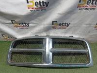 Mascara Dodge Ram 1500 Dodge Ram 2500 2003, 2004, 2005 y 2006 usado en buen estado