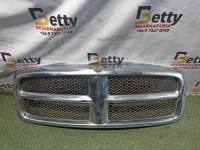 Mascara Dodge Ram 1500 Dodge Ram 2500 2003, 2004, 2005 y 2006 usado en buen estado