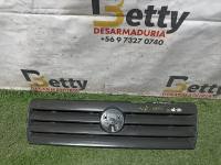 Máscara Fiat uno Fiat Fiorino 2005, 2006, 2007, 2008, 2009, 2010, 2011, 2012, 2013 y 2014 usado en buen estado