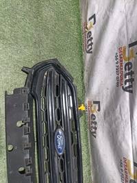 Máscara Ford Ecosport 2018, 2019, 2020 y 2021 usado en buen estado - fotografía 3