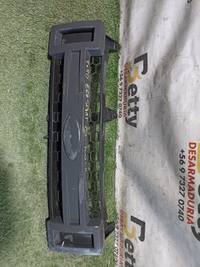 Máscara Ford Ecosport l 2008, 2009 y 2010 usado en buen estado