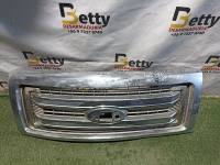 Máscara Ford f150 XLT 2013, 2014 y 2015 usado en buen estado