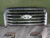 Mascara Ford F150 2016, 2017 y 2018 usado en buen estado