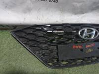 Máscara Hyundai Accent 2021, 2022 y 2023 usado en buen estado - fotografía 2