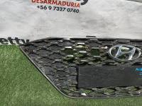 Máscara Hyundai Accent 2020, 2021, 2022 y 2023 usado en buen estado - fotografía 2
