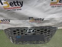 Máscara Hyundai Accent 2031 2021, 2022 y 2023 usado en buen estado