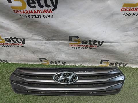 Máscara Hyundai creta 2016, 2017 y 2018 usado en buen estado