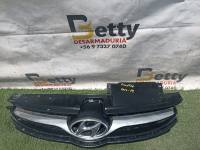 Máscara Hyundai elantra 2012, 2013 y 2014 usado en buen estado