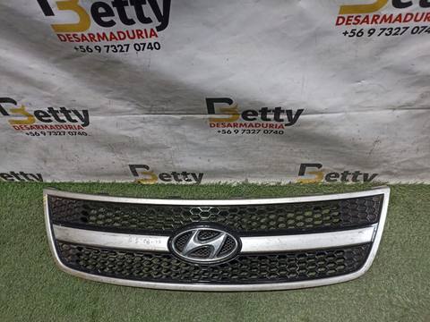Máscara Hyundai H1 2008, 2009, 2010, 2011, 2012, 2013, 2014 y 2015 usado en buen estado
