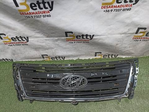 Mascara Hyundai H1 2016, 2017 y 2018 usado en buen estado