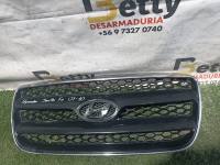 Máscara Hyundai Santa Fe 2006, 2007 y 2008 usado en buen estado