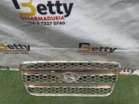 Máscara Hyundai Santa Fe 2007, 2008 y 2009 usado en buen estado - fotografía 3