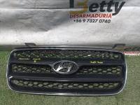 Mascara Hyundai Santa Fe 2006, 2007 y 2008 usado en buen estado