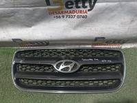 Máscara Hyundai Santa Fe 2006, 2007 y 2008 usado en buen estado