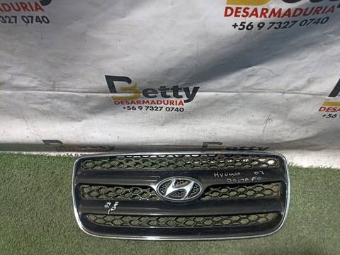 Máscara Hyundai Santa Fe 2006, 2007 y 2008 usado en buen estado