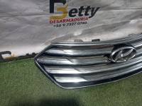 Máscara Hyundai Santa Fe 2016, 2017 y 2018 usado en buen estado - fotografía 3