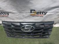 Mascara Hyundai Tucson 2021, 2022, 2023 y 2024 usado en buen estado