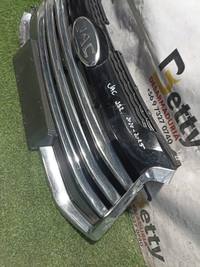 Mascara Jac JS2 con daños lado derecho 2021, 2022, 2023, 2024 y 2025 usado en buen estado - fotografía 2