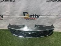 Mascara Kia Cerato C 2009, 2010, 2011 y 2012 usado en buen estado - fotografía 2