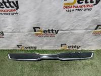 Mascara Kia Frontier 2012, 2013, 2014, 2015, 2016, 2017, 2018, 2019, 2020, 2021, 2022, 2023, 2024, 2025 y 2026 usado en buen estado