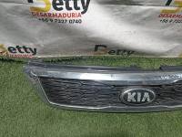Mascara Kia Grand Carnival 2011, 2012, 2013, 2014 y 2015 usado en buen estado - fotografía 3