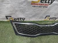 Mascara Kia óptima 2013, 2014, 2015 y 2016 usado en buen estado - fotografía 3