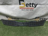 Mascara Kia rio 3 kia rio 5 2015, 2016 y 2017 usado en buen estado