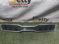 Mascara Kia rio 3 Kia Rio 5 2012, 2013, 2014 y 2015 usado en buen estado