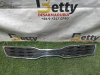 Mascara Kia Rio 3 Kia Rio 5 2012, 2013, 2014 y 2015 usado en buen estado